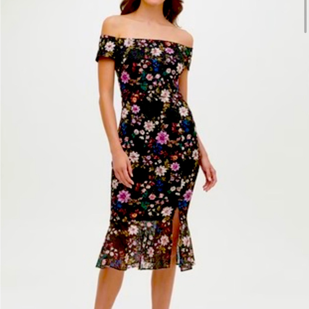 GUESS Off the Shoulder Midi Floral Dress NWT